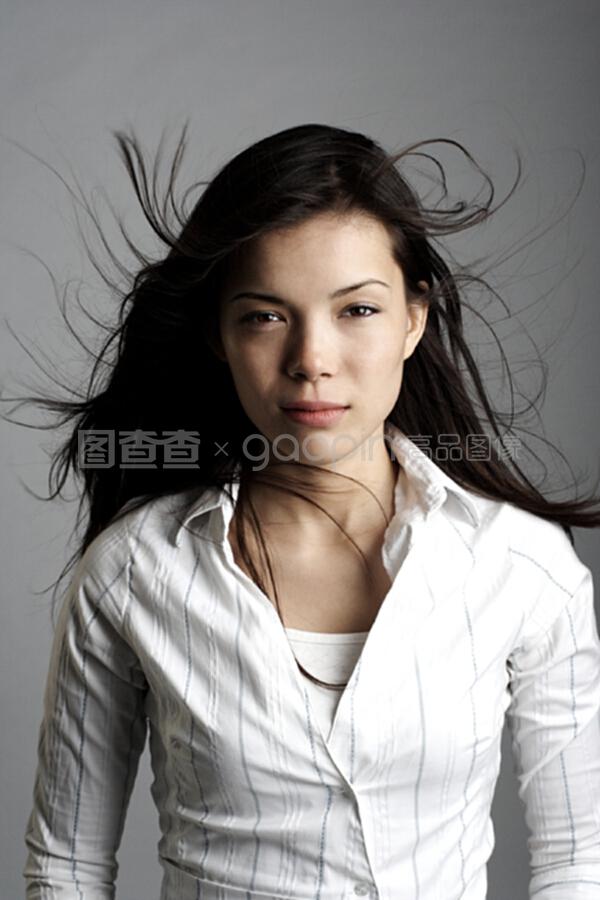 暗夜追凶